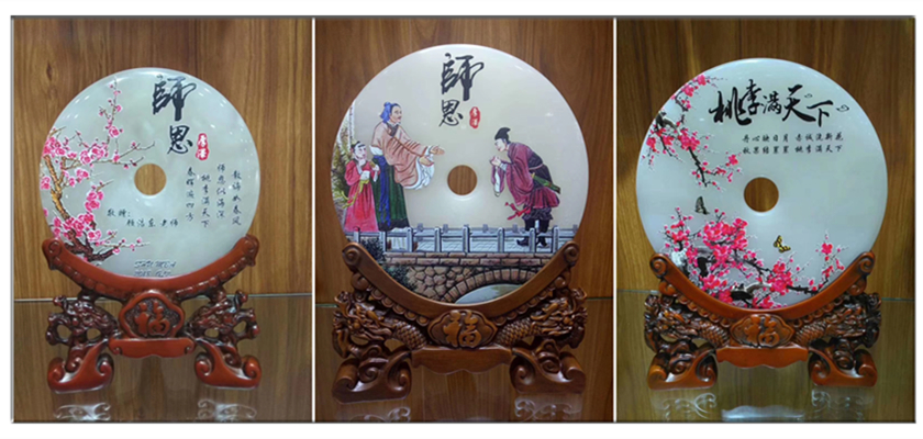 回饋師恩浮雕圖案玉平安扣 畢業紀念 生日壽辰 入司紀念